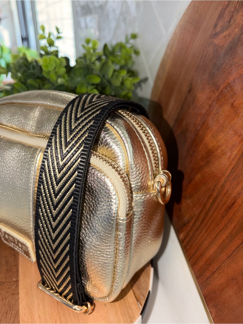 Pom Pom London metallic gold original Crossbody Bag purse bundle NWT - Picture 5 of 7